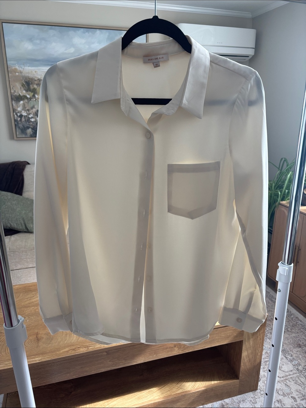 Women’s Boutique Ivory Dress Shirt with Chest Pocket